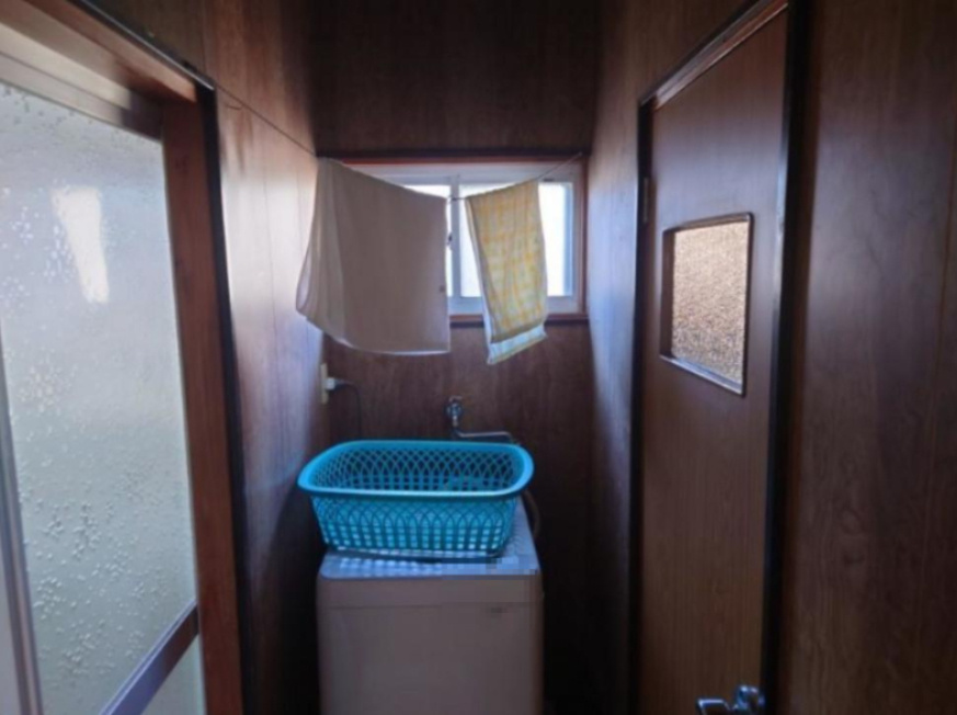 いわき市常磐湯本町天神　中古戸建の洗面所