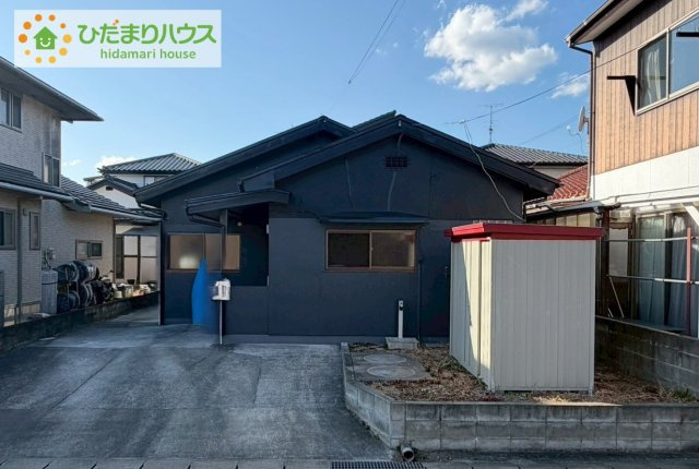 いわき市平赤井字不動堂　中古戸建　の外観|明るい光が差し込む開放感あふれる住まいです。