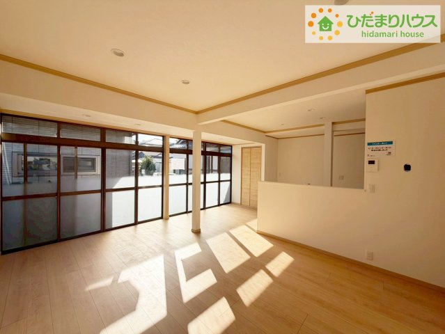 いわき市平赤井字不動堂　中古戸建　の居間・リビング|開放感あるLDKを確保！家族が集まるリビングはゆったり過ごしリフレッシュする場として居心地の良い空間にしたいですね。