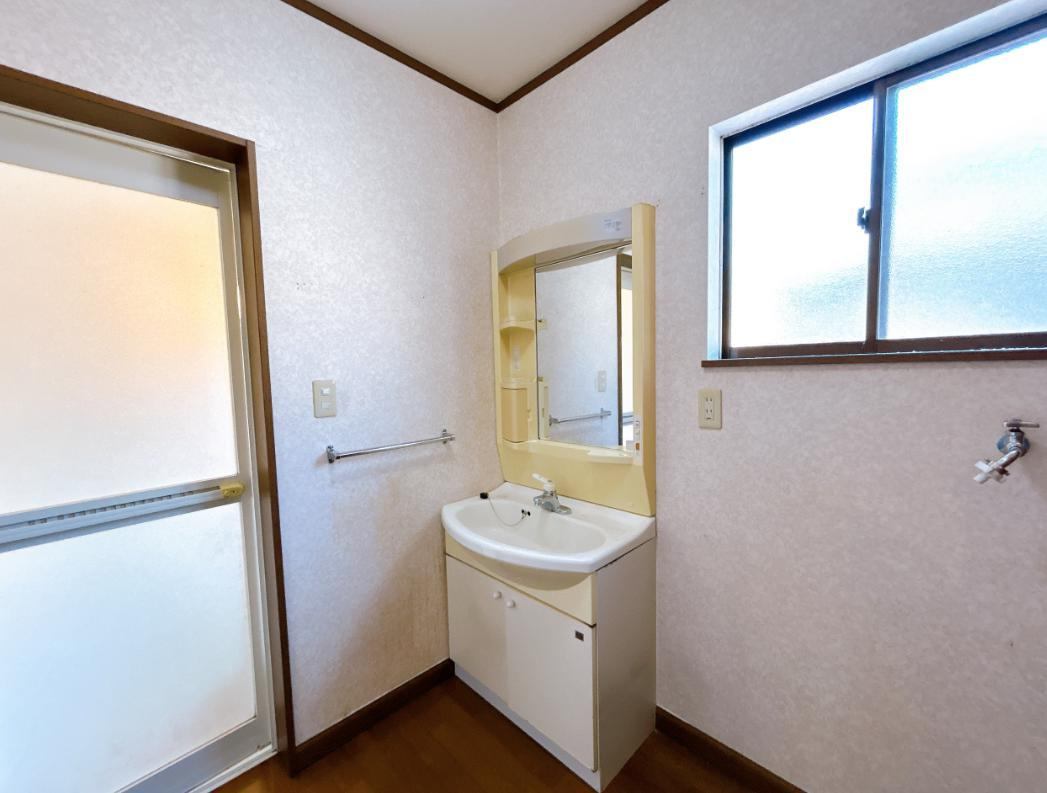 いわき市常磐湯本町宝海　中古戸建　の独立洗面台