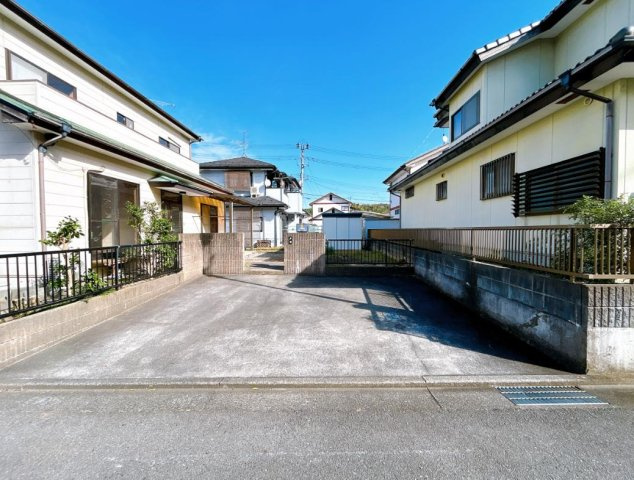 いわき市常磐湯本町宝海　中古戸建　の駐車場