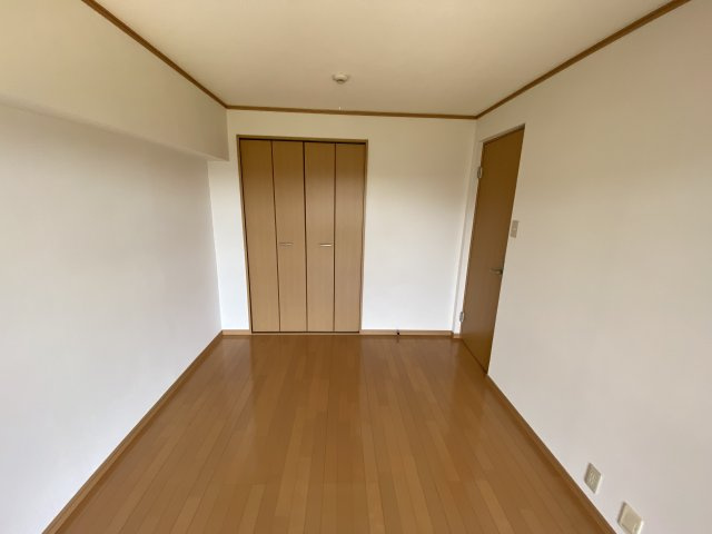 西芦屋グリーンハウスの居間・リビング