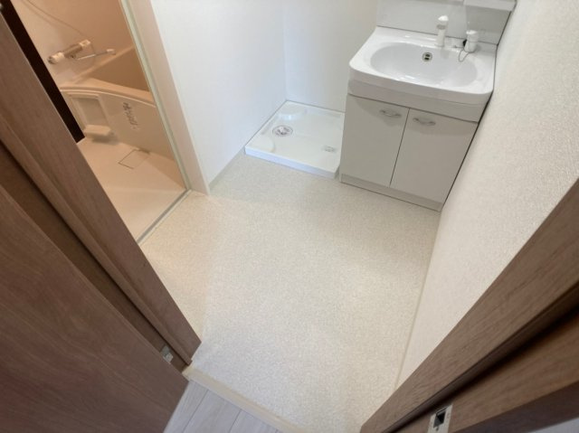 badge tomoi NordⅠの洗面所