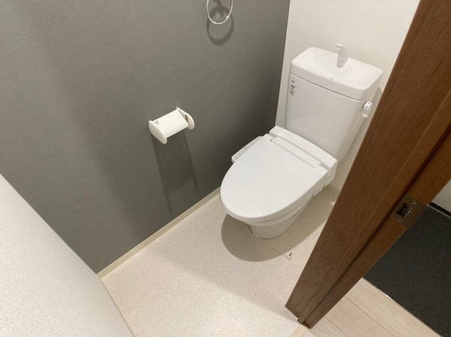 badge tomoi NordⅠのトイレ