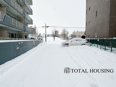 【駐車場】 | ライオンズマンション24軒第1 | 平面駐車場です。