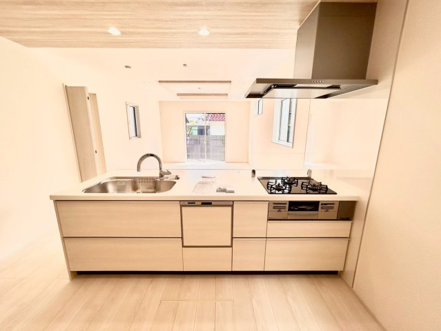 蓮田市馬込2丁目　新築戸建　ブルーミング01のキッチン