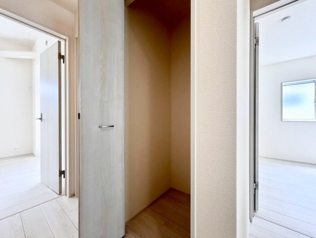 蓮田市馬込2丁目　新築戸建　ブルーミング01の収納