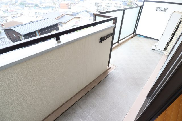 ローレル東生駒の設備