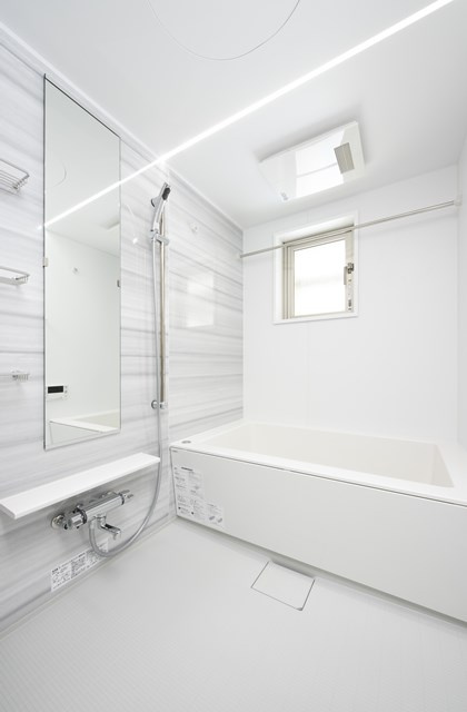 新品家具付きマンション今泉1(KaGood福岡)の浴室|ゆったり過ごせるお風呂です