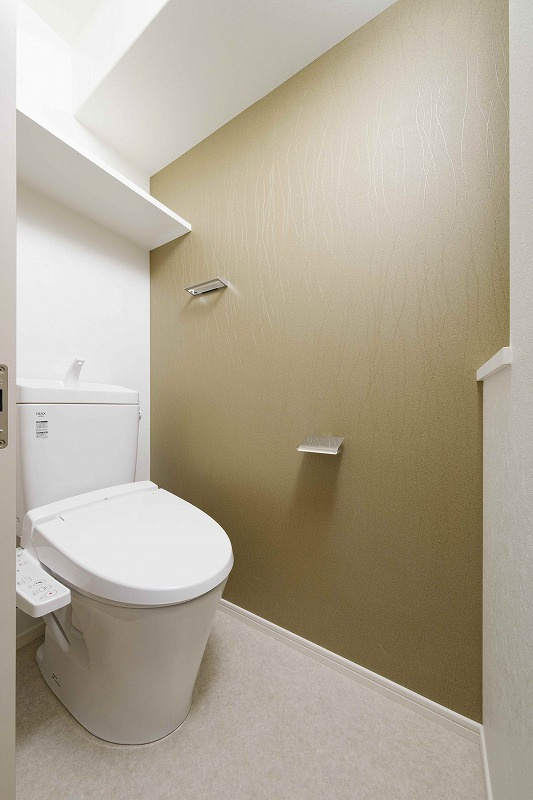 新品家具付きマンション白金24(KaGood福岡)のトイレ|落ち着いたトイレです