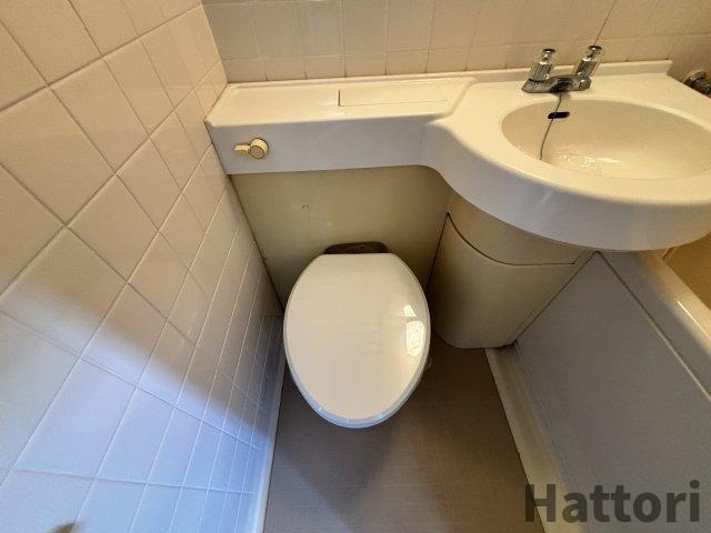 メゾン豊中パート16のトイレ