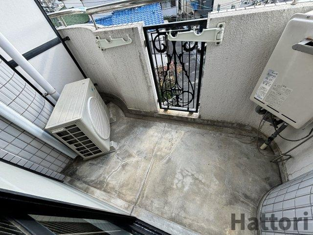 メゾン豊中パート16のバルコニー