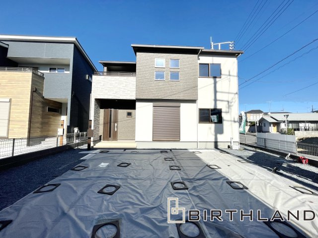 新築建売・新築一戸建て　ワイウッドコート熊谷市上之第9期 