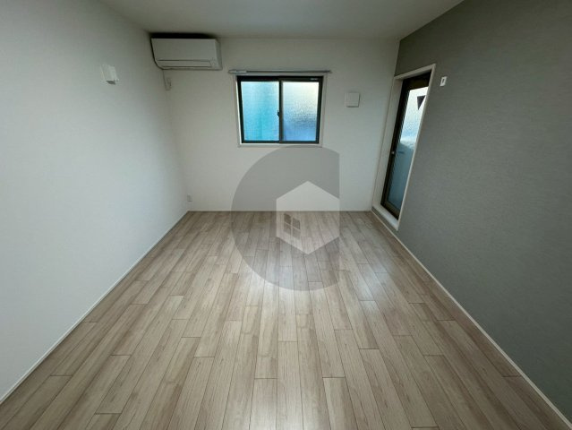 フジパレス高井田5番館の洋室