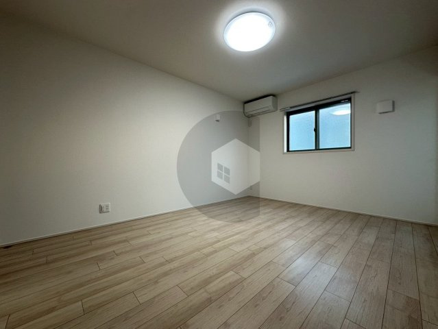 フジパレス高井田5番館の居間・リビング