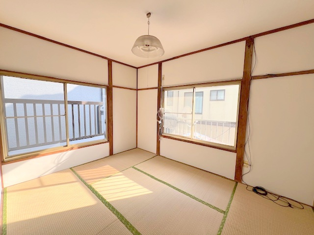 ◎茅ヶ崎市赤羽根　中古戸建の玄関|玄関スペースです☆