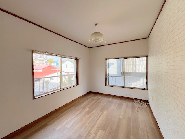 ◎茅ヶ崎市赤羽根　中古戸建のその他|2面採光で日当たりも良く、通風も良好です☆