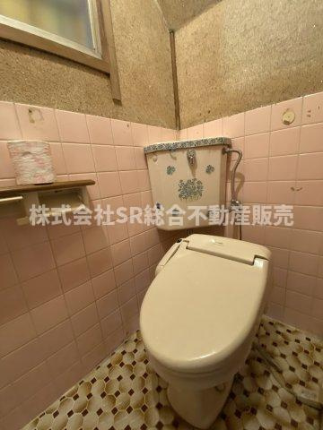 三島2丁目中古戸建のトイレ|温水洗浄便座もございます♪