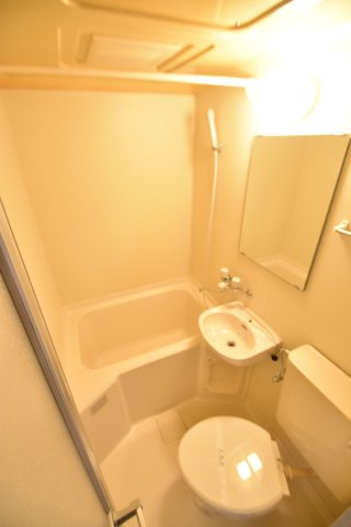 大阪市城東区蒲生４丁目の賃貸マンションの浴室