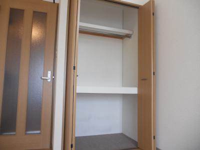 押おいけの収納|クローゼット