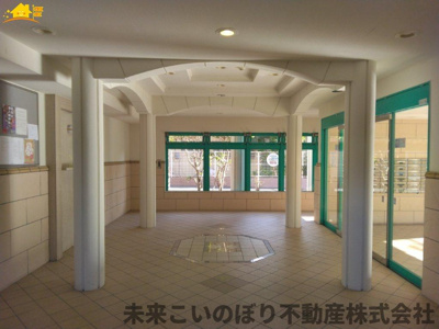 【エントランス】 | ライオンズシティ春日部 | 清潔なエントランスです