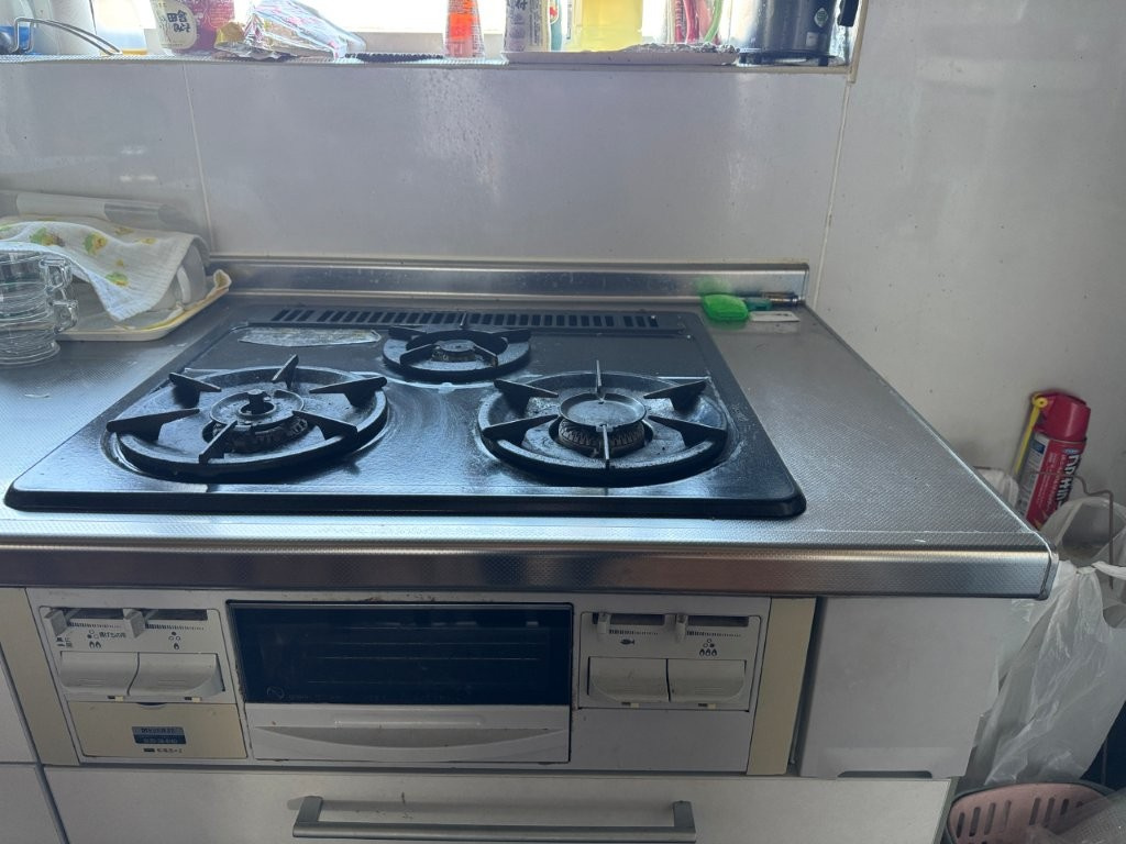 大楽毛153　中古住宅のキッチン|システムキッチンに交換済み。ガスは都市ガスです