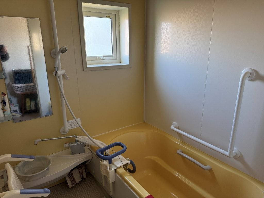 大楽毛153　中古住宅の浴室|ユニットバスに交換済み。1坪の広さです。