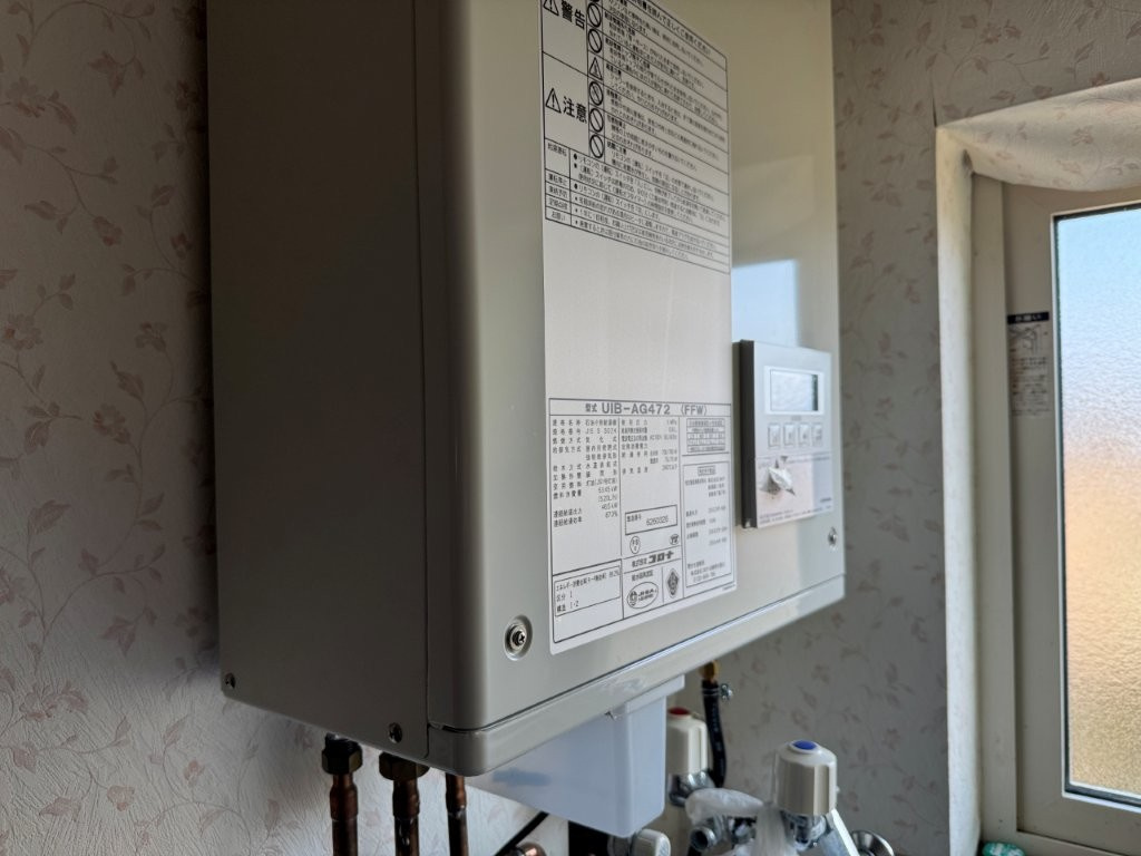 大楽毛153　中古住宅の脱衣所|給湯機は石油です。