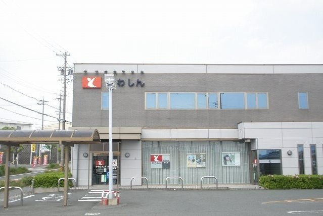 カーサ・エテルノの周辺|豊川信用金庫まで300m