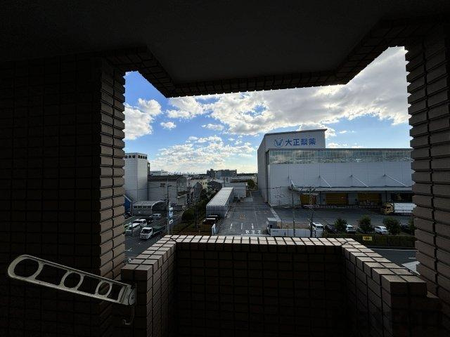 空港リブレ大阪屋の展望