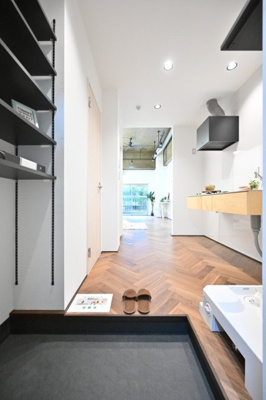 【玄関】 | ダイアパレス鶴見第２ | ※家具・小物はイメージです