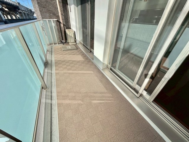 TERRAIN-Sのバルコニー