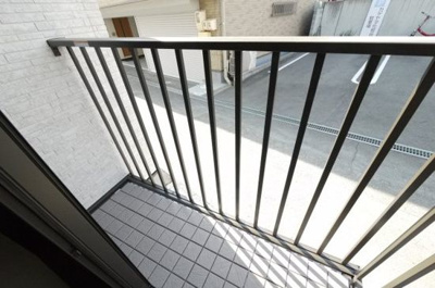 【バルコニー】 | スカイガーデン芳泉