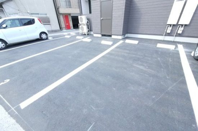 【駐車場】 | スカイガーデン芳泉