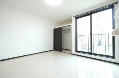 【洋室】 | スカイガーデン芳泉