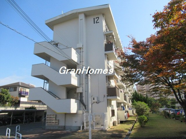 松が丘住宅の外観