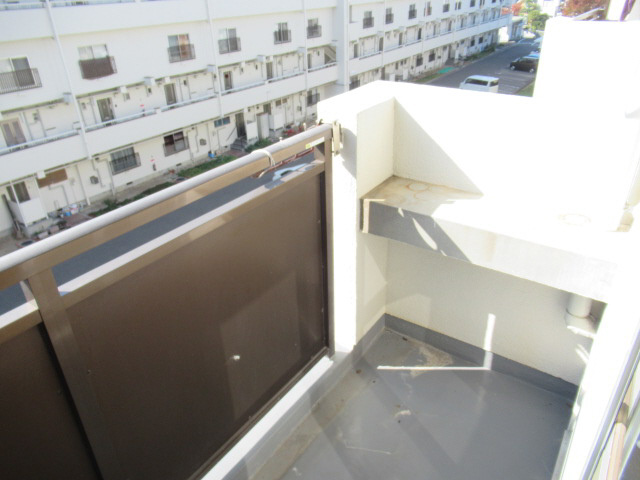 松が丘住宅のバルコニー