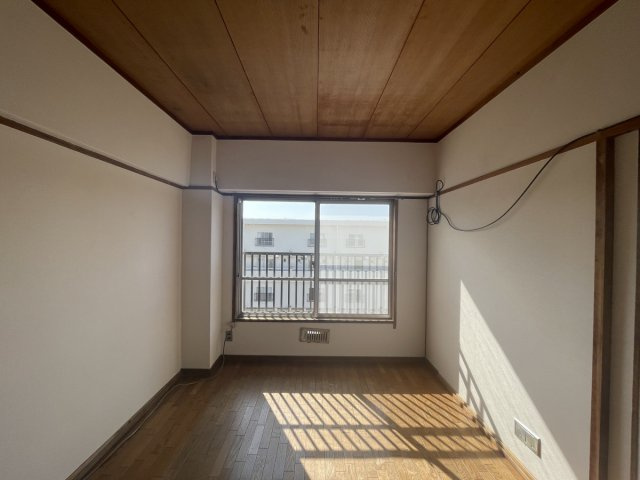 松が丘住宅の寝室