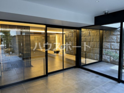 【エントランス】 | レ・ジェイド京都東洞院