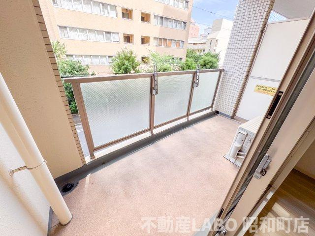 ノステルコート夕陽丘のバルコニー