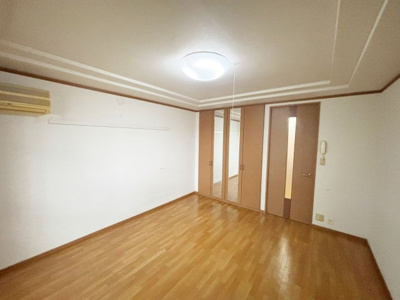 【居間・リビング】 | グランチェスタ千葉寺Ⅱ