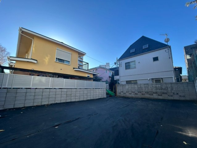 2/5　価格変更の外観|2025.12.12撮影　再開発が進む渋谷エリアが生活圏