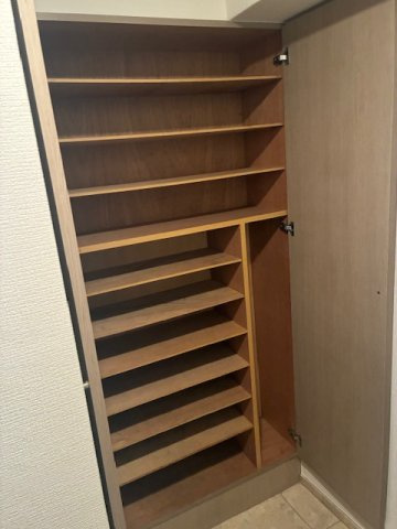 甲南ドルチェ六甲の収納|シューズボックスです♪