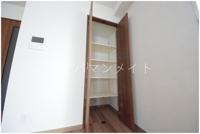 【収納】 | ドムス常盤 | リビングにある収納スペース