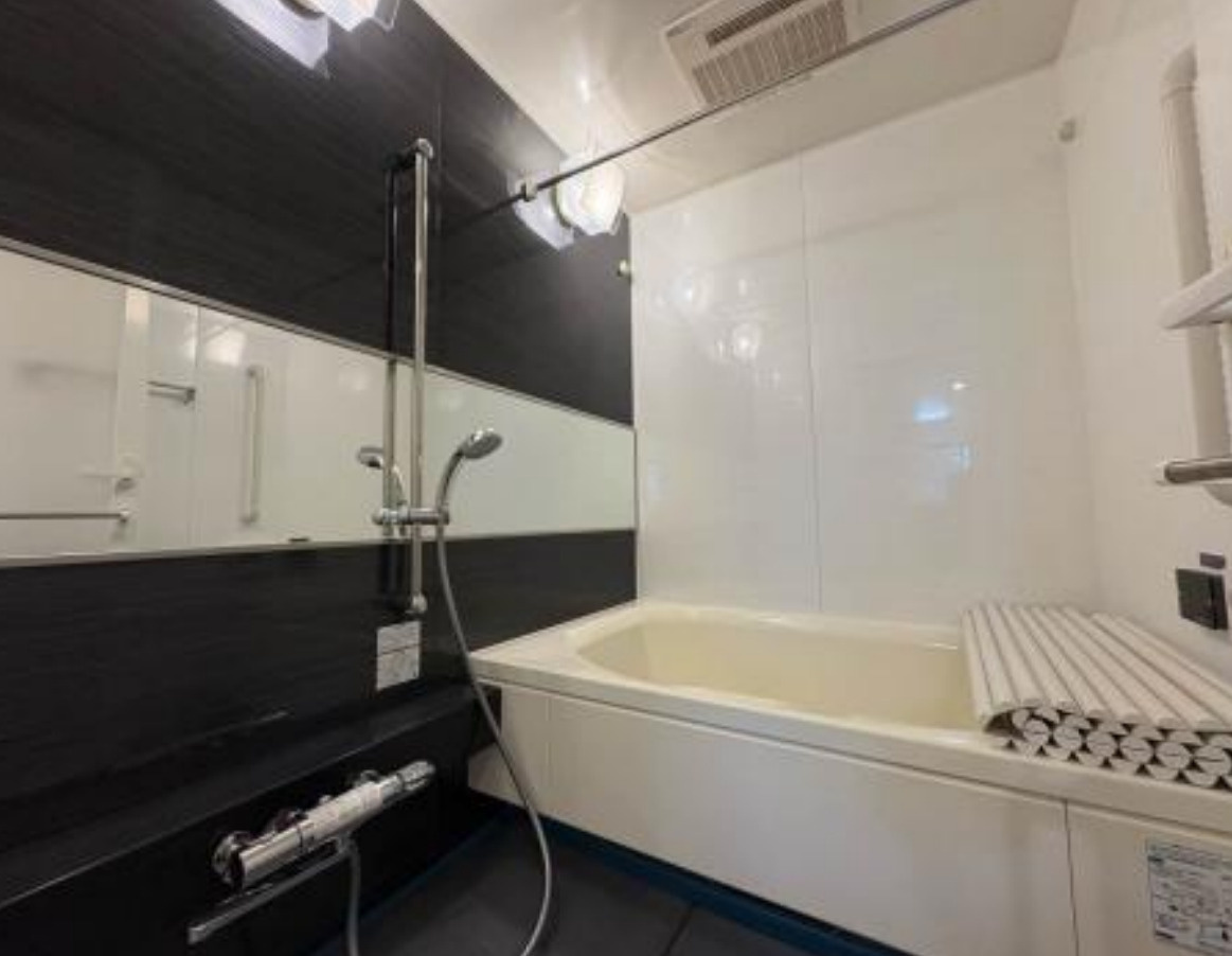 レーベンリヴァーレ横濱鶴ヶ峰ヒルズ【仲介手数料無料】の浴室