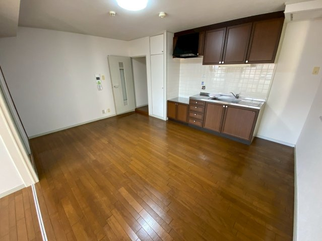 グランディア六甲LEGENDの居間・リビング