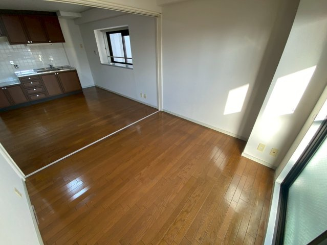 グランディア六甲LEGENDの居間・リビング