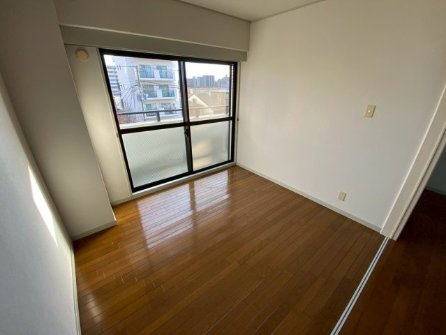 グランディア六甲LEGENDの居間・リビング