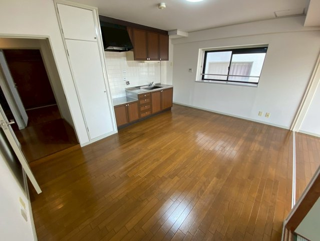 グランディア六甲LEGENDの居間・リビング