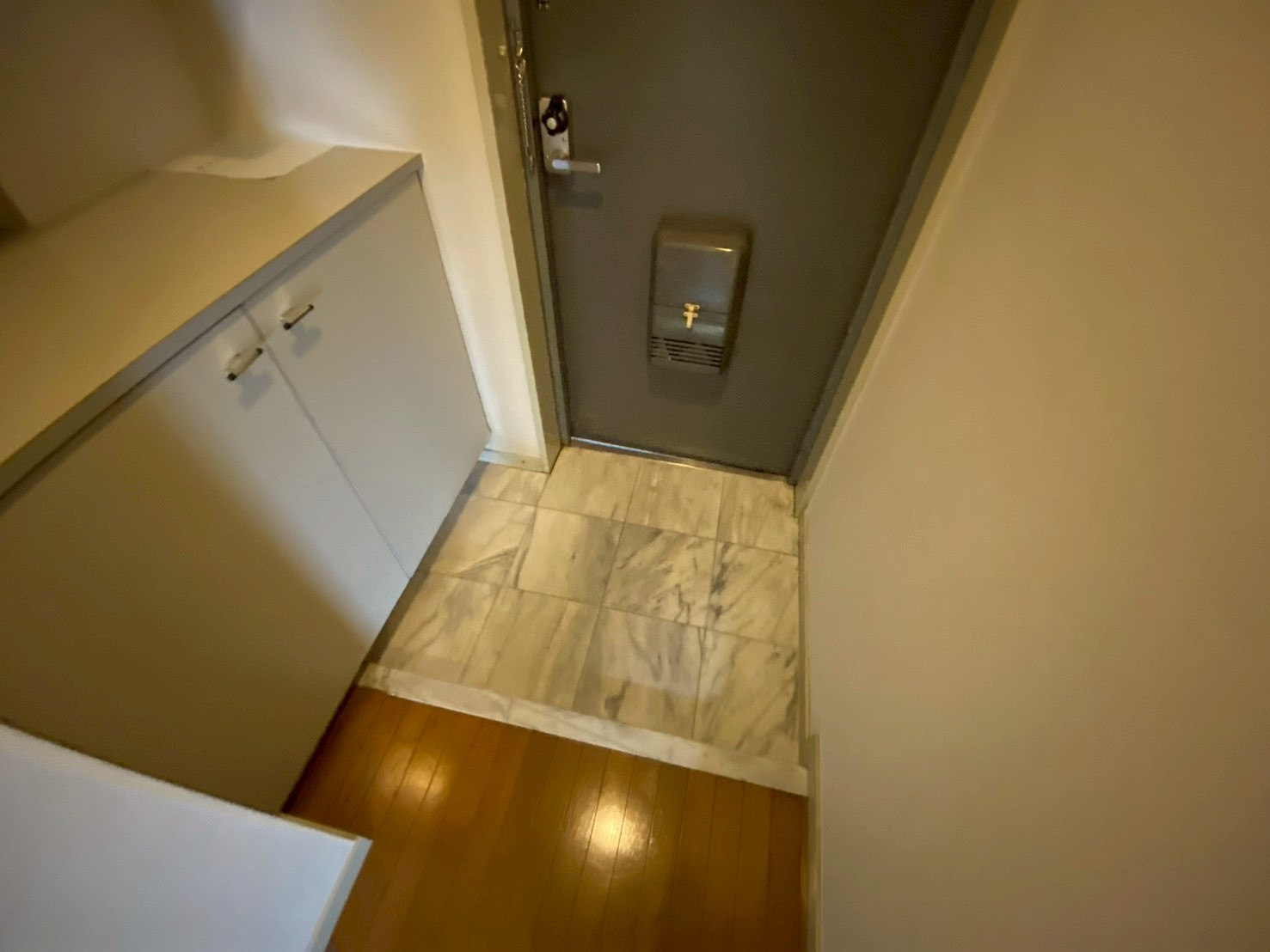 グランディア六甲LEGENDの玄関